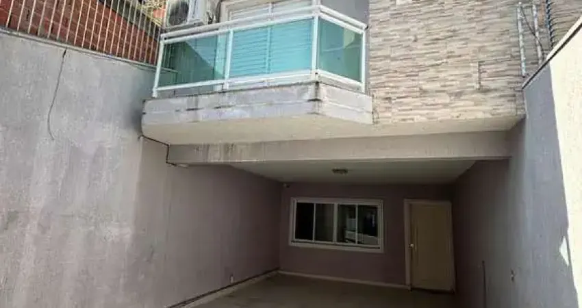 Sobrado à Venda na Vila Palmeiras, Freguesia do Ó com Piscina e 04 vagas