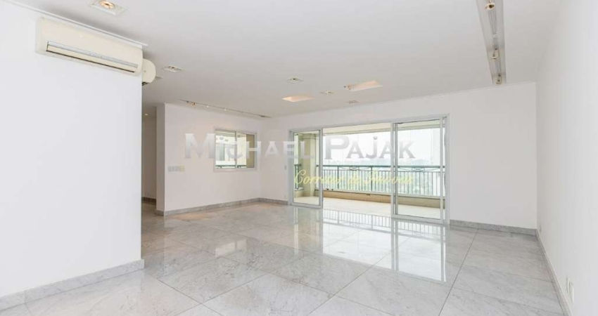 Apartamento com 3 quartos à venda na Rua Pamplona, 1808, Jardim Paulista, São Paulo