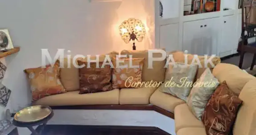 Casa de vila com 3 quartos, sendo 2 suítes na Vila Olímpia - Michael Pajak (11) 99996 - 4550
