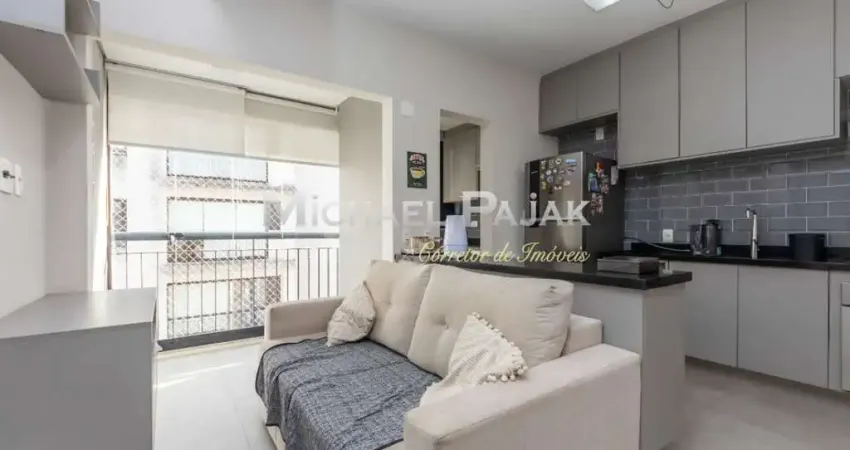 Apartamento tipo para venda com 2 quartos, sendo 1 suíte - Michael Pajak (11) 99996 - 4550
