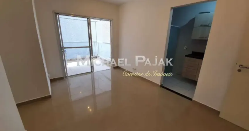 Apartamento tipo para venda com 2 quartos, sendo 1 suíte - Michael Pajak (11) 99996 - 4550