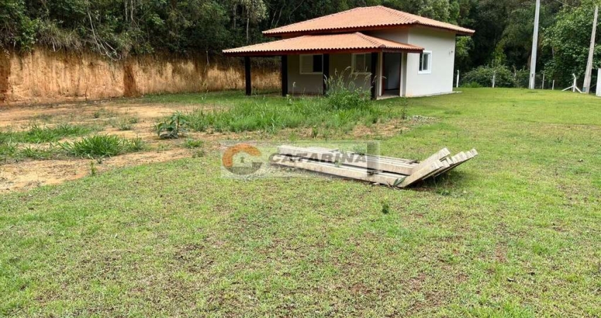 Chácara em condomínio fechado!