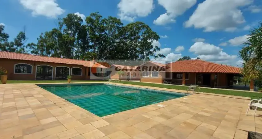 Chácara / sítio com 5 quartos à venda na Dona Catarina, Dona Catarina, Mairinque