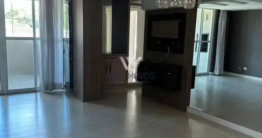 Apartamento no Centro de São José dos Pinhais com 02 vagas de garagem