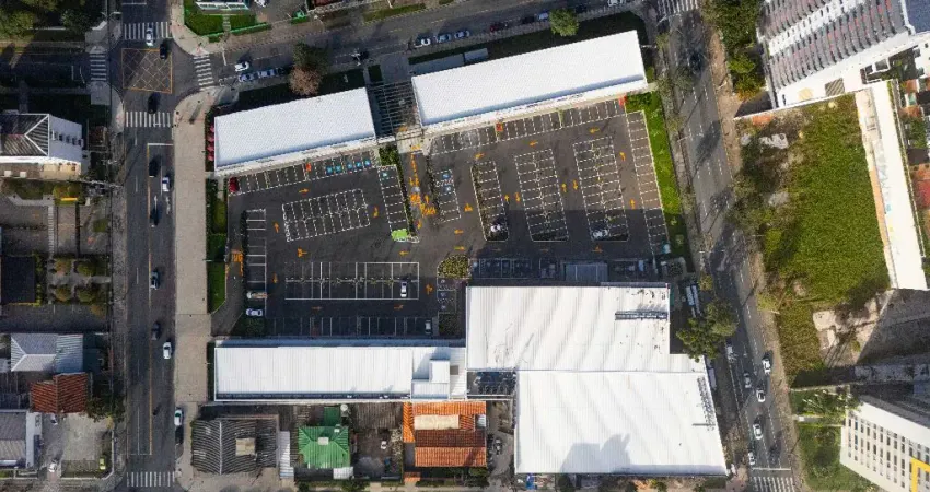 Ponto comercial para alugar na Avenida Munhoz da Rocha, 853, Cabral, Curitiba