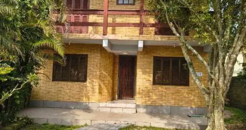 Casa com 5 quartos à venda na Rua Pinto Bandeira, 518, Viamópolis, Viamão