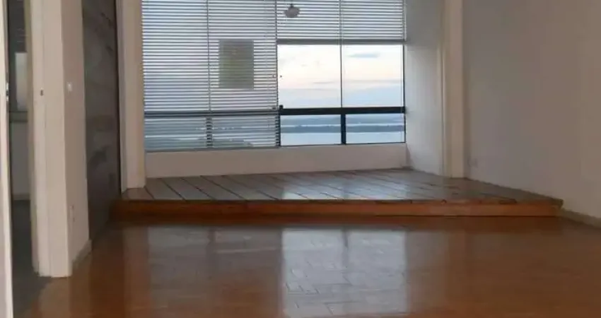 Excelente apartamento com a vista mais cobiçada da capital gaúcha