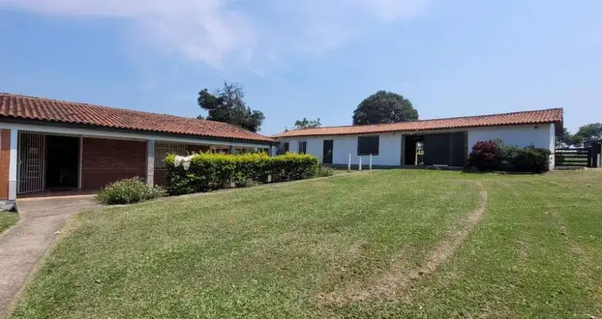 Chácara / sítio com 5 quartos à venda na Rodovia Coronel Acrísio Martins Prates, 18967, Sitio São José, Viamão