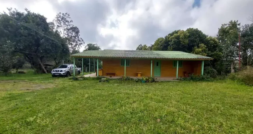 Chácara / sítio com 2 quartos à venda na Rodovia Coronel Acrísio Martins Prates, 12914, Fiuza, Viamão