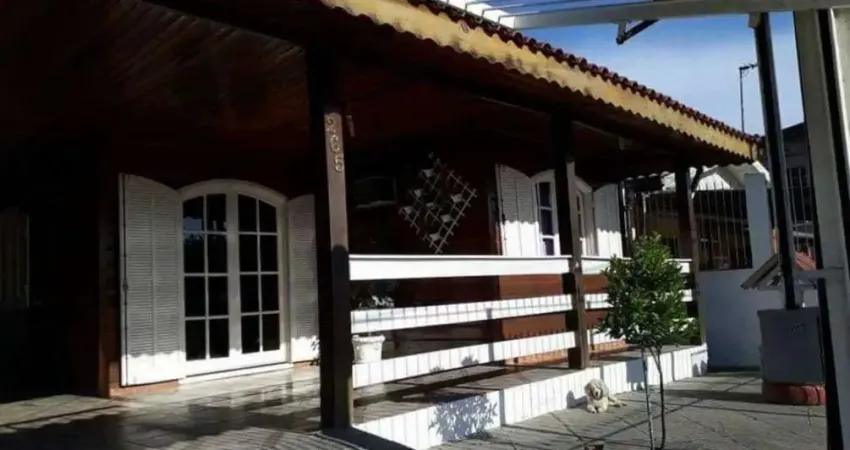 Casa à venda, 2 quartos, 1 suíte, 6 vagas, americana - alvorada/rs