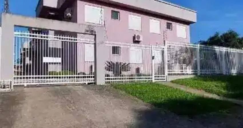 Apartamento semi mobiliado/ com sacada/ com duas vagas cobertas- 1km do centro de vimaão/rs você só entrada na realiza imóveis!