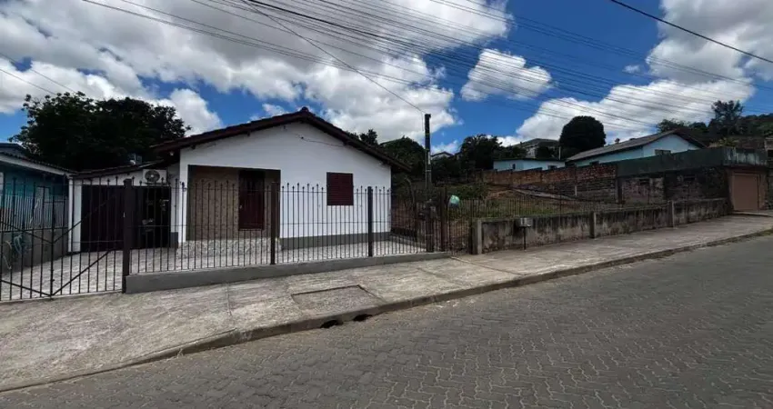 Casa com 2 quartos à venda na Rua Paim Filho, 199, São Tomé, Viamão