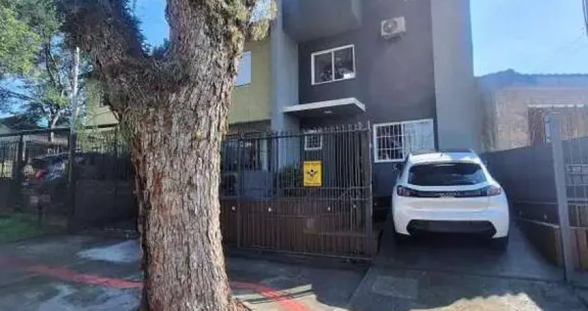 Belíssimo Sobrado Semi Mobiliado – 3 Andares com Conforto e Estilo!