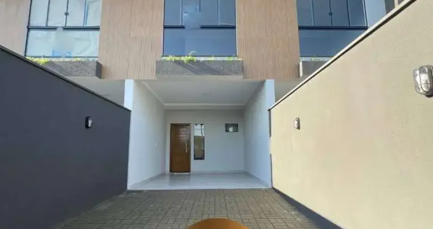 Casa com 3 quartos à venda no Guanabara, Joinville 