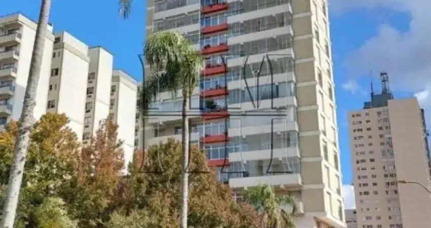 Apartamento 3 Quartos com 2 Suítes e 257m² - Centro