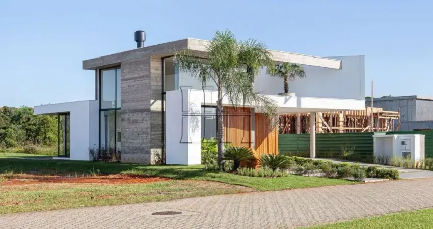 Casa 3 Quartos no Condominio Reserva das Águas - Praia Itapeva
