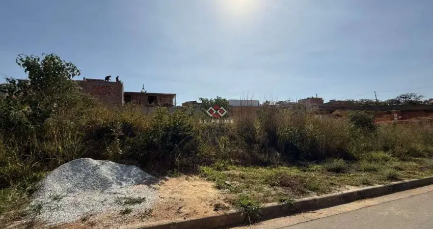 Terreno à venda na Rua 5, 5, Parque dos Buritis, Lagoa Santa