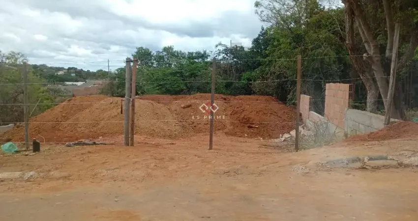 Terreno à venda na Babilonia, 90, Shalimar, Lagoa Santa
