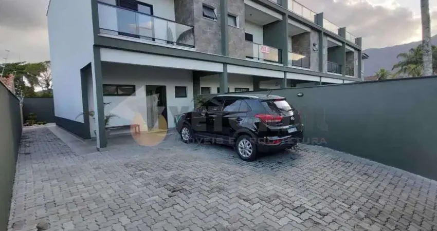 Sobrado à venda em Caraguatatuba, Jardim Mariella, com 2 quartos, 143,00m²