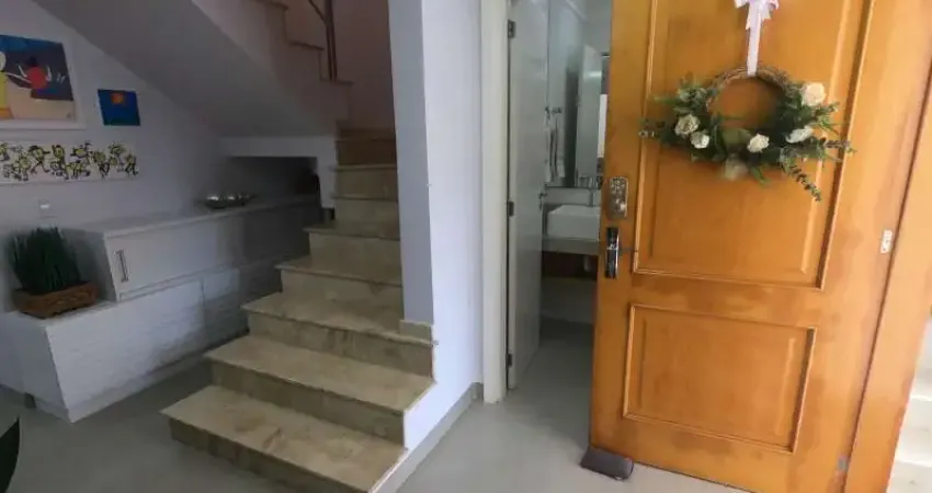 Casas/Sobrados | Casas/Sobrados em Cond. | Sobrados, Country em Cascavel/PR