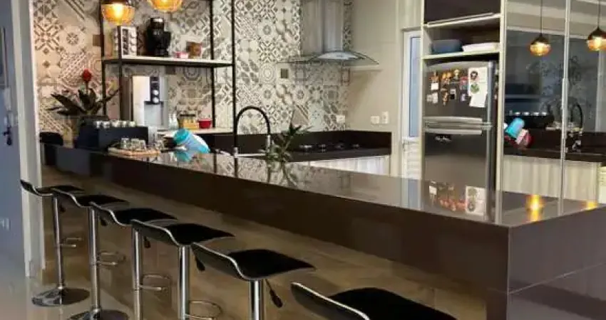 Casa em condomínio fechado com 2 quartos para alugar no Santo Inácio, Cascavel