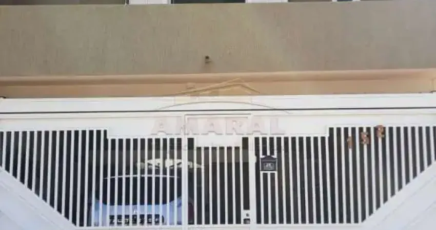 Casa com 3 quartos à venda na Rua Esphinges, Vila Urupês, Suzano