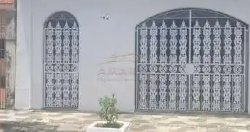 Casa com 2 quartos à venda na Rua Padre Eustáquio, A1m1a1ral , Vila Amorim, Suzano