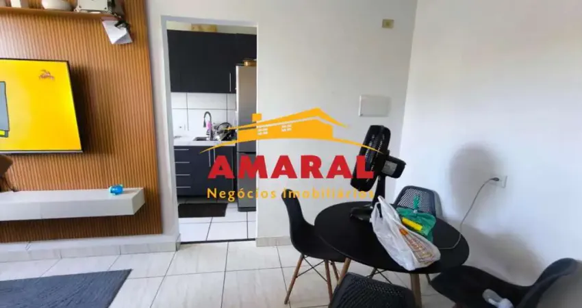 Casa em condomínio fechado com 2 quartos à venda na Rua Guarujá, Jardim Casa Branca, Suzano