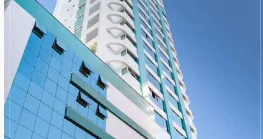 Imóvel de Luxo no Centro de Balneário Camboriú-SC: 3 Quartos, 3 Suítes, 3 Salas, 4 Vagas de Garagem, 230m² de Área.