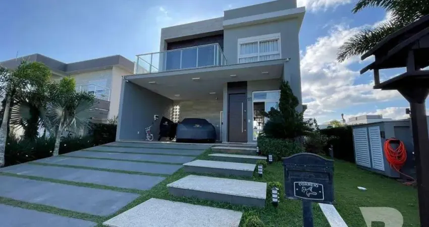 Casa em condomínio fechado com 3 quartos à venda na Rua Ivo José Rebello, 610, Santa Regina, Camboriú