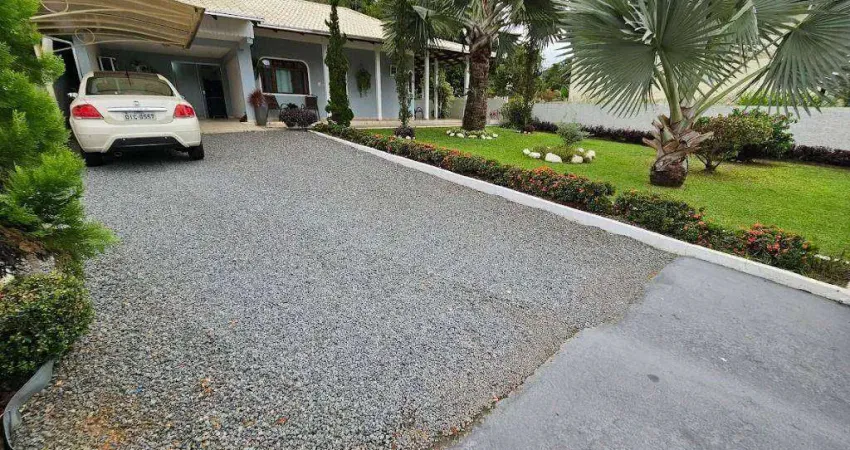 Casa com 3 dormitórios à venda, 150 m² por R$ 690.000,00 - Itoupava Central - Blumenau/SC