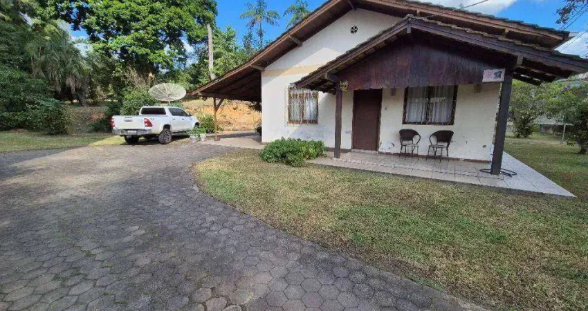 Terreno à venda, 5618 m² por R$ 4.028.000,00 - Água Verde - Blumenau/SC