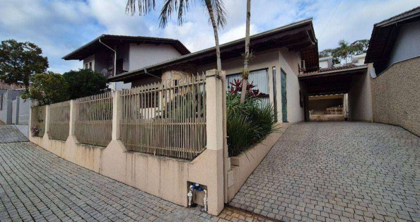 Casa com 4 dormitórios à venda, 280 m² por R$ 1.450.000,00 - Escola Agrícola - Blumenau/SC