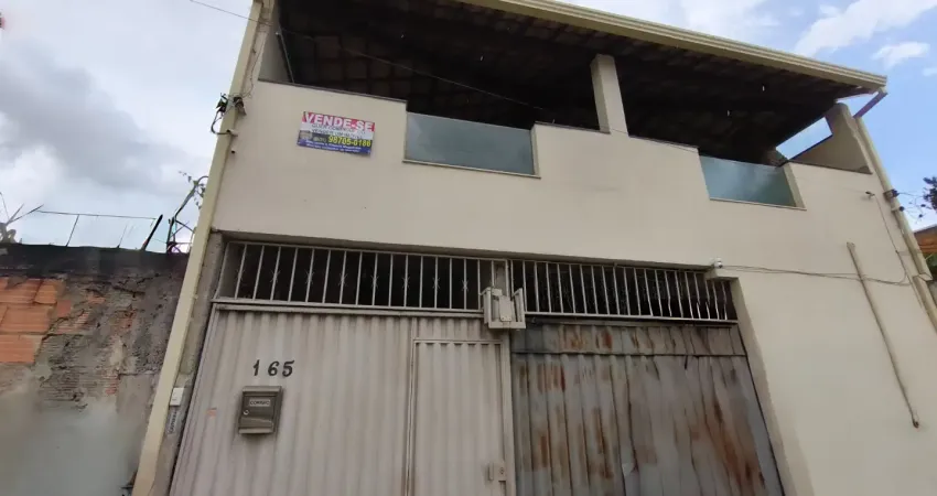 Casa 3 quartos sendo 1 com suite no bairro Xangri-lá Contagem