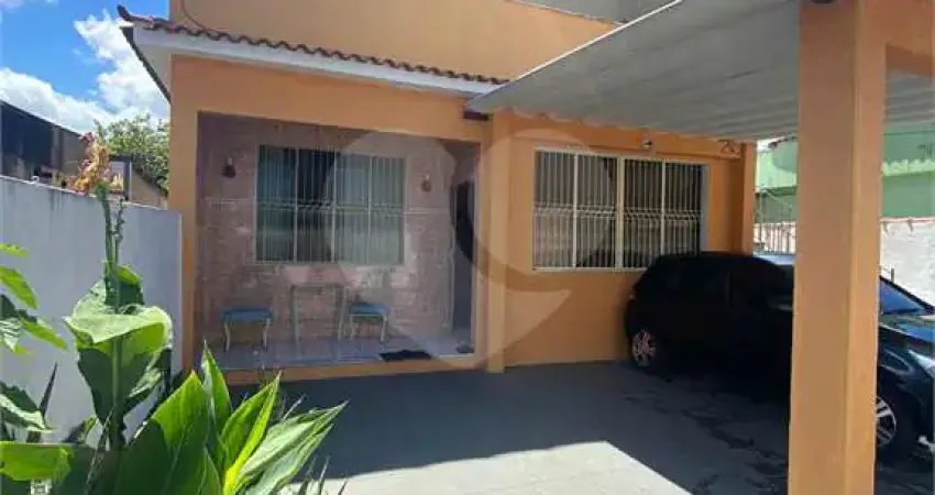 Casa com 3 quartos à venda ou para locação em Campo Grande - RJ