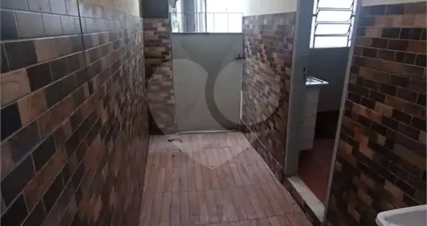 Casa com 2 quartos para alugar em Campo Grande, Rio de Janeiro