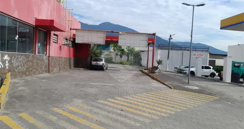 Terreno comercial para alugar na Avenida Brasil, Bangu, Rio de Janeiro