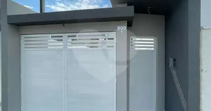 Condomínio com 2 quartos à venda em Pedra De Guaratiba - RJ