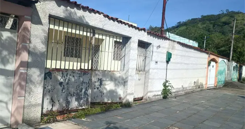Casa com 4 quartos à venda em Campo Grande - RJ