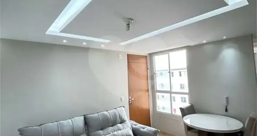 Apartamento com 2 quartos à venda em Santa Cruz - RJ