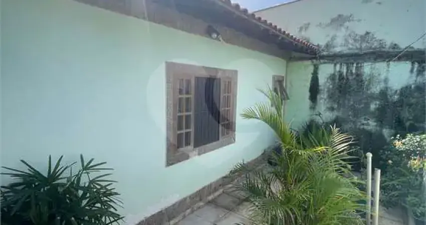 Casa com 2 quartos à venda em Campo Grande - RJ