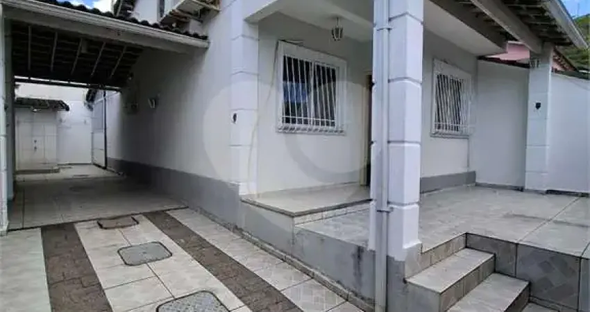 Condomínio com 2 quartos à venda ou para locação em Campo Grande - RJ