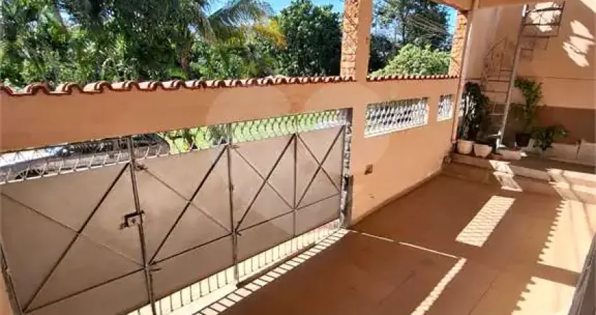 Terreno em condomínio fechado à venda no Santíssimo, Rio de Janeiro 