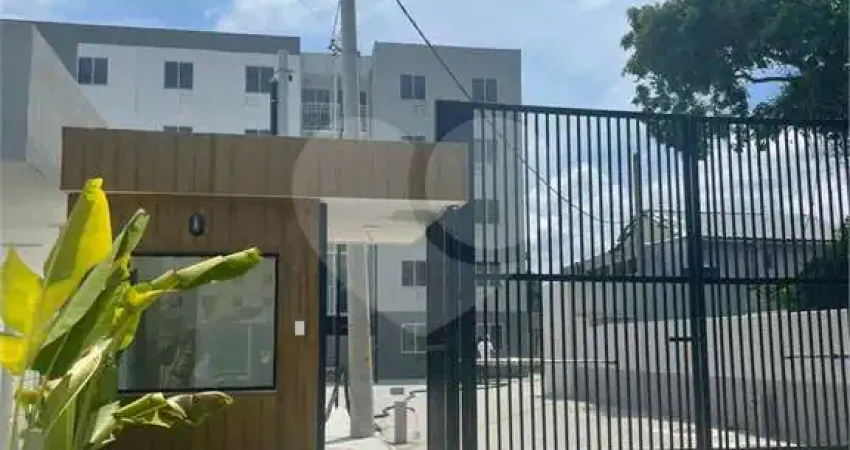 Apartamento com 2 quartos à venda na Waldir José De Melo, 71, Guaratiba, Rio de Janeiro