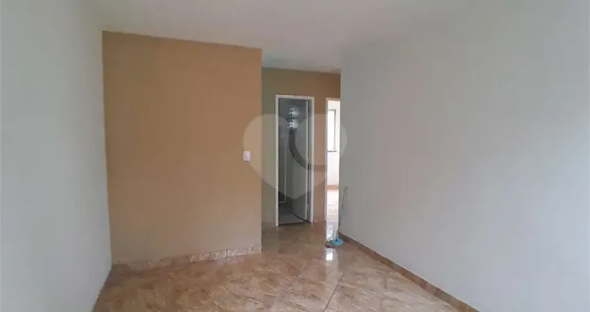 Apartamento com 2 quartos para alugar em Campo Grande, Rio de Janeiro