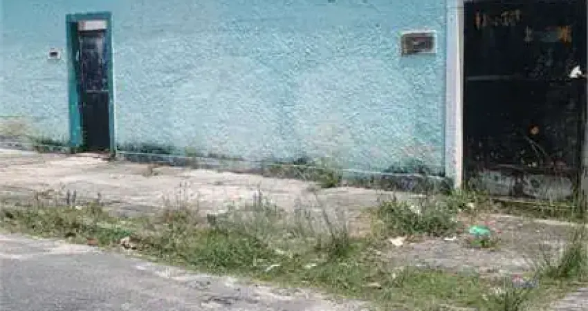 Casa com 2 quartos à venda em Campo Grande, Rio de Janeiro