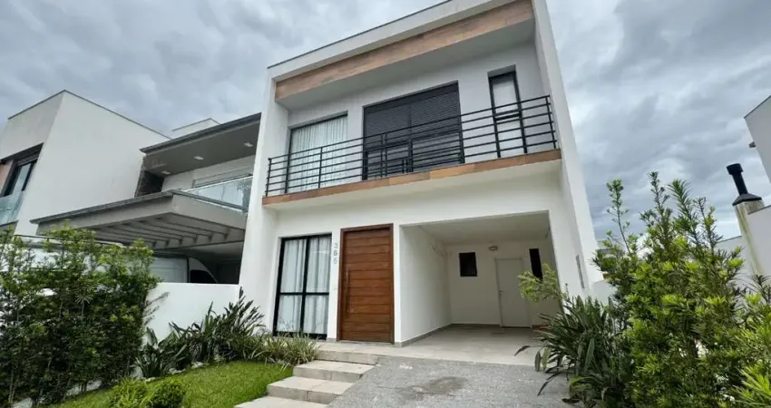 Casa em condomínio fechado com 3 quartos à venda na Avenida Wilson Castelo Branco, 376, Deltaville, Biguaçu