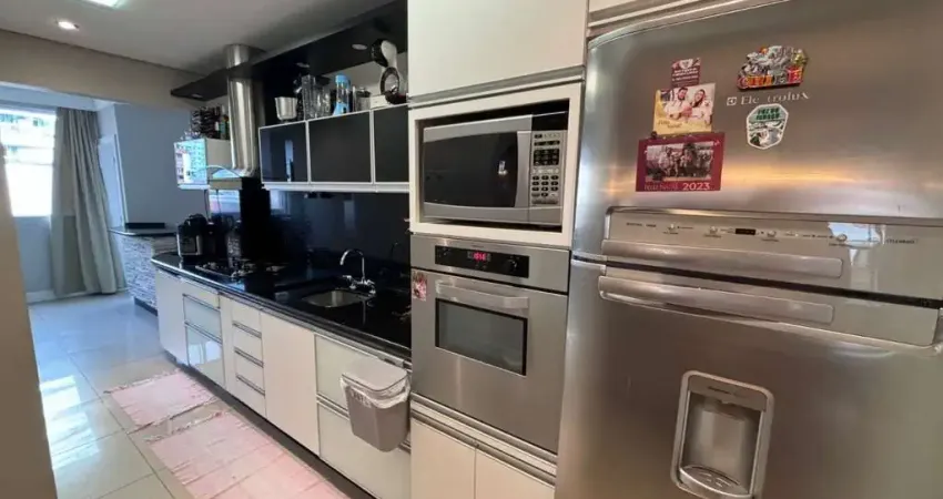 Apartamento com 3 quartos à venda na Rua José Gonzaga Regina Lima, 245, Kobrasol, São José