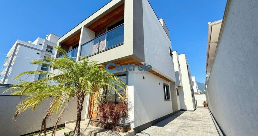 Casa com 3 quartos à venda na Rua Claudio Espindola, 77, Nova Palhoça, Palhoça