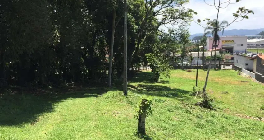 Terreno à venda na Rua Frederico Afonso, 5499, Ponta de Baixo, São José